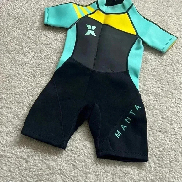 DIVE & SAIL Manta Kids Warm Wetsuit One Piece UV Protection Shorty Suit Sz Med - Picture 2 of 12
